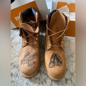 New timberland premium 6-inch waterproof boots. With defect. Size 12.